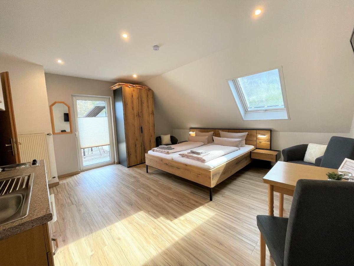 Beilsteiner Gaestehaus Beilstein  Dış mekan fotoğraf